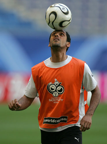 两粒进球来 两粒进球来