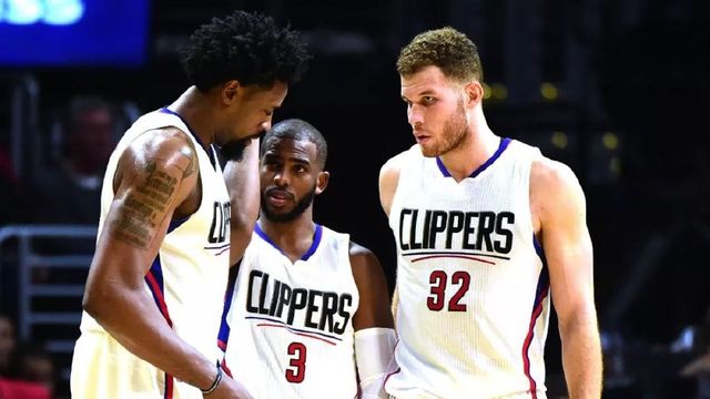 轴心与边路 轴心与边路